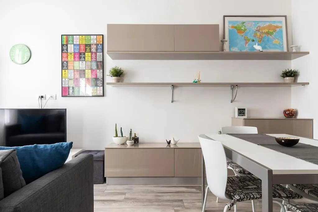 Bilocale - La Ringhiera Dell'Isola Apartment Milan