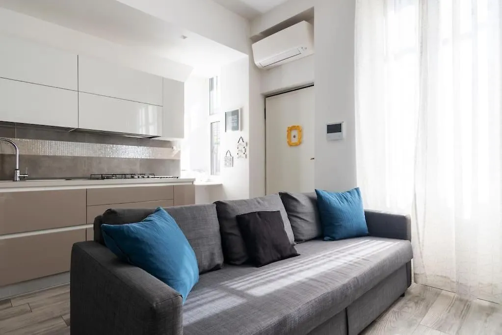 Bilocale - La Ringhiera Dell'Isola Apartment Milan Italy