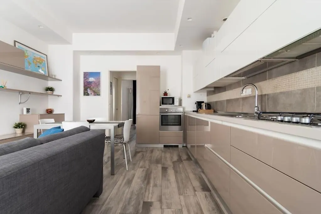 Bilocale - La Ringhiera Dell'Isola Apartamento Milão 0*,  Itália