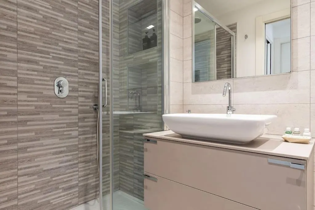 Bilocale - La Ringhiera Dell'Isola Apartment Milan