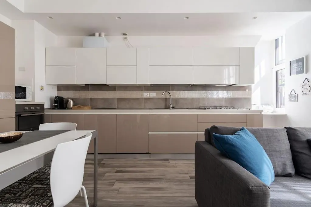 Bilocale - La Ringhiera Dell'Isola Apartment Milan Italy